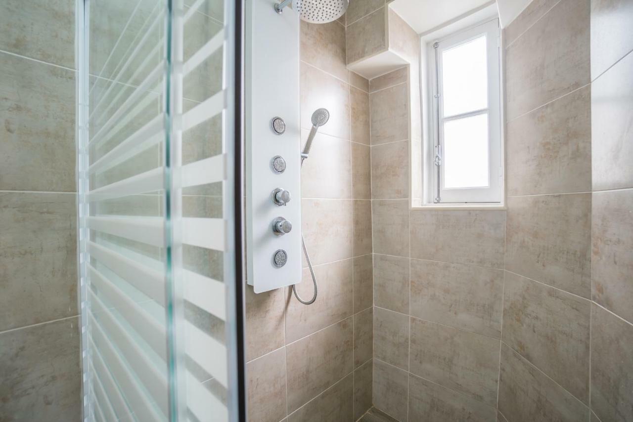 Mouraria 2 Bedroom Apartment Lisboa Ngoại thất bức ảnh