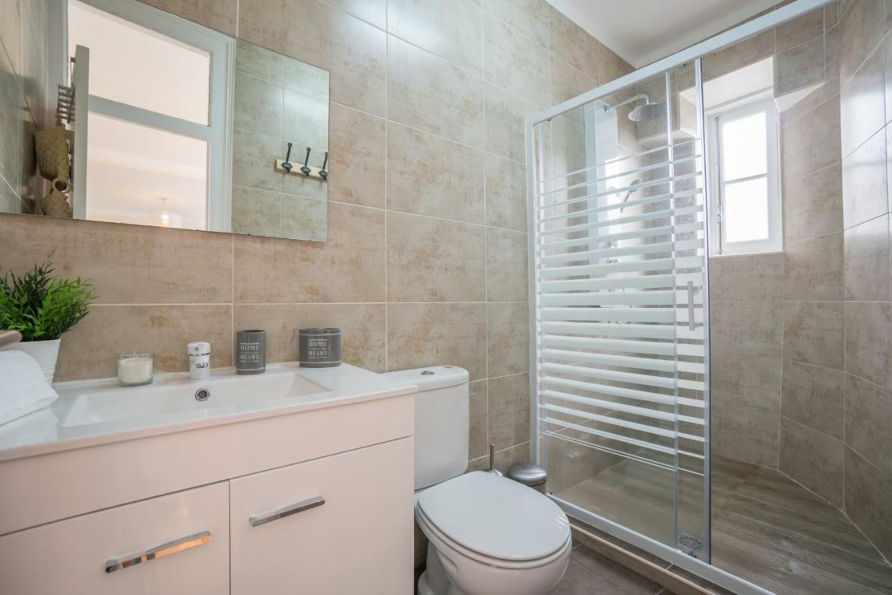Mouraria 2 Bedroom Apartment Lisboa Ngoại thất bức ảnh